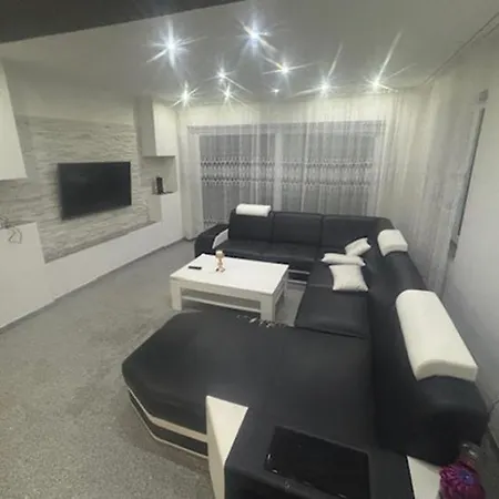 Hani's Grosse Mit Garten Tatil Evi