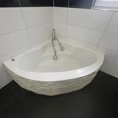 Hani's Grosse Mit Garten Tatil Evi