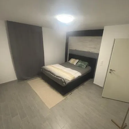 Hani's Grosse Mit Garten *