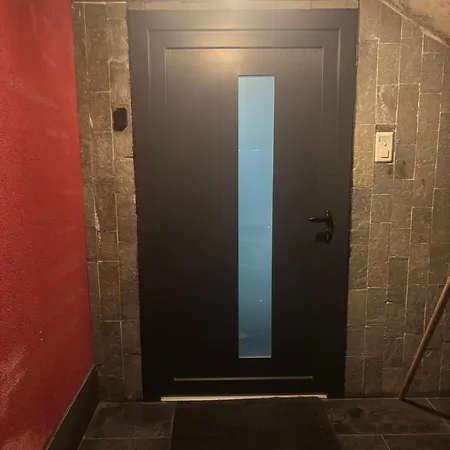 Hani's Grosse Mit Garten *