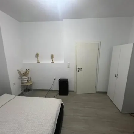 Hani's Grosse Mit Garten Flums