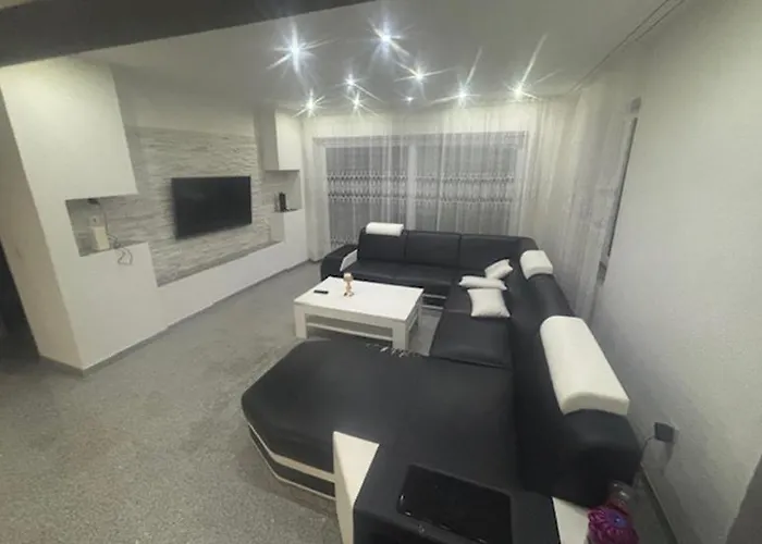 Hani's Grosse Mit Garten Holiday home